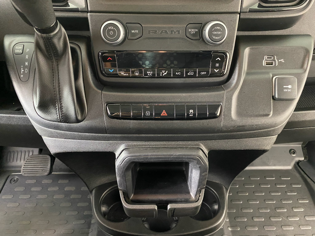 Used 2025 RAM ProMaster 2500 w/ U-Haul Equipment Group FWD image 25