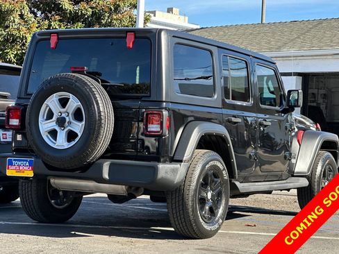 Used 2021 Jeep Wrangler Unlimited Sport image 4