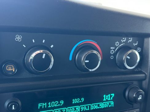 Used 2023 GMC Savana 2500 Extended w/ Driver Convenience Package image 26