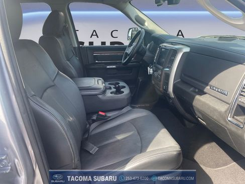 Used 2019 RAM 1500 Laramie AWD/4WD image 17