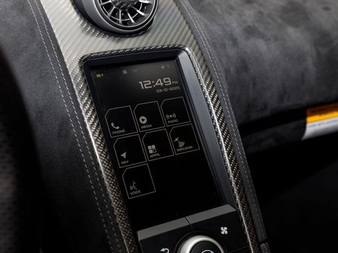 Used 2016 McLaren 675LT Coupe image 32