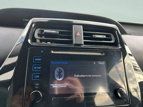 Used 2017 Toyota Prius Two w/ Carpet Mat Package FWD image 26