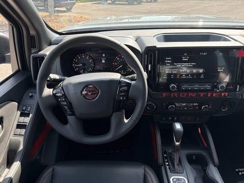 New 2027 Nissan Frontier PRO-4X w/ Pro Premium Package AWD/4WD image 16