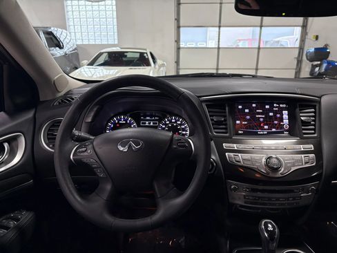 Used 2018 INFINITI QX60 AWD w/ Premium Plus Package image 3