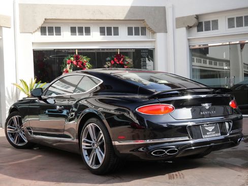 Used 2023 Bentley Continental GT Mulliner image 3