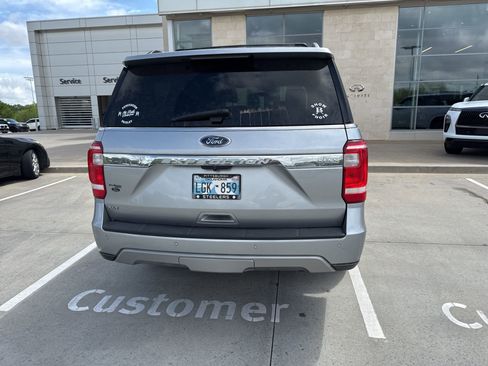 Used 2021 Ford Expedition Max XLT image 7