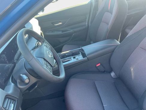 New 2026 Nissan Sentra SR w/ Floor Mat Package FWD image 11