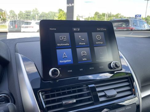 Used 2023 Mitsubishi Eclipse Cross AWD image 10