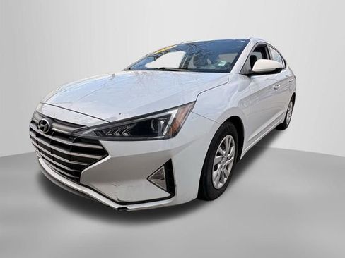 Used 2020 Hyundai Elantra SE image 1