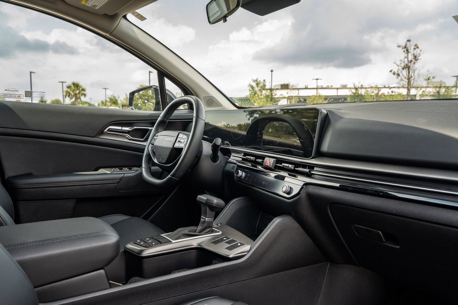 Used 2026 Kia Sportage SX FWD image 12