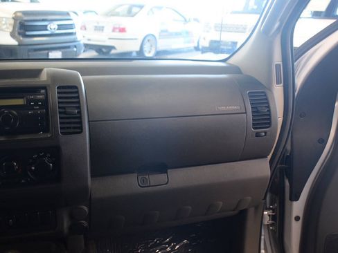Used 2013 Nissan Frontier S w/ S Preferred Pkg RWD image 26