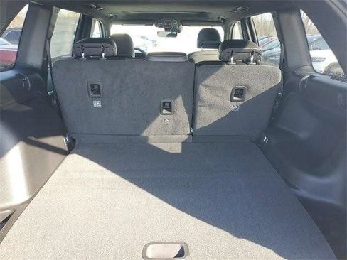 New 2026 Jeep Grand Cherokee Altitude AWD/4WD image 8
