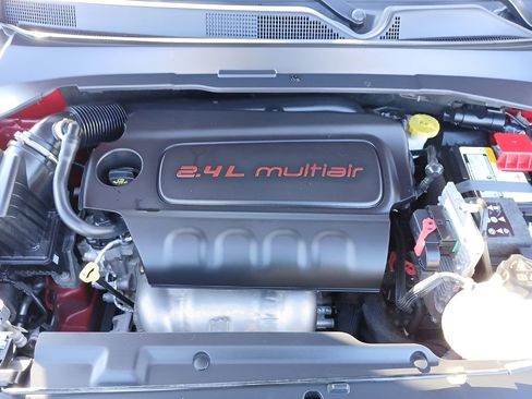 Used 2022 Jeep Compass Limited image 26