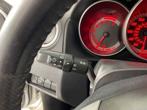 Used 2007 MAZDA MAZDA3 s Touring image 11