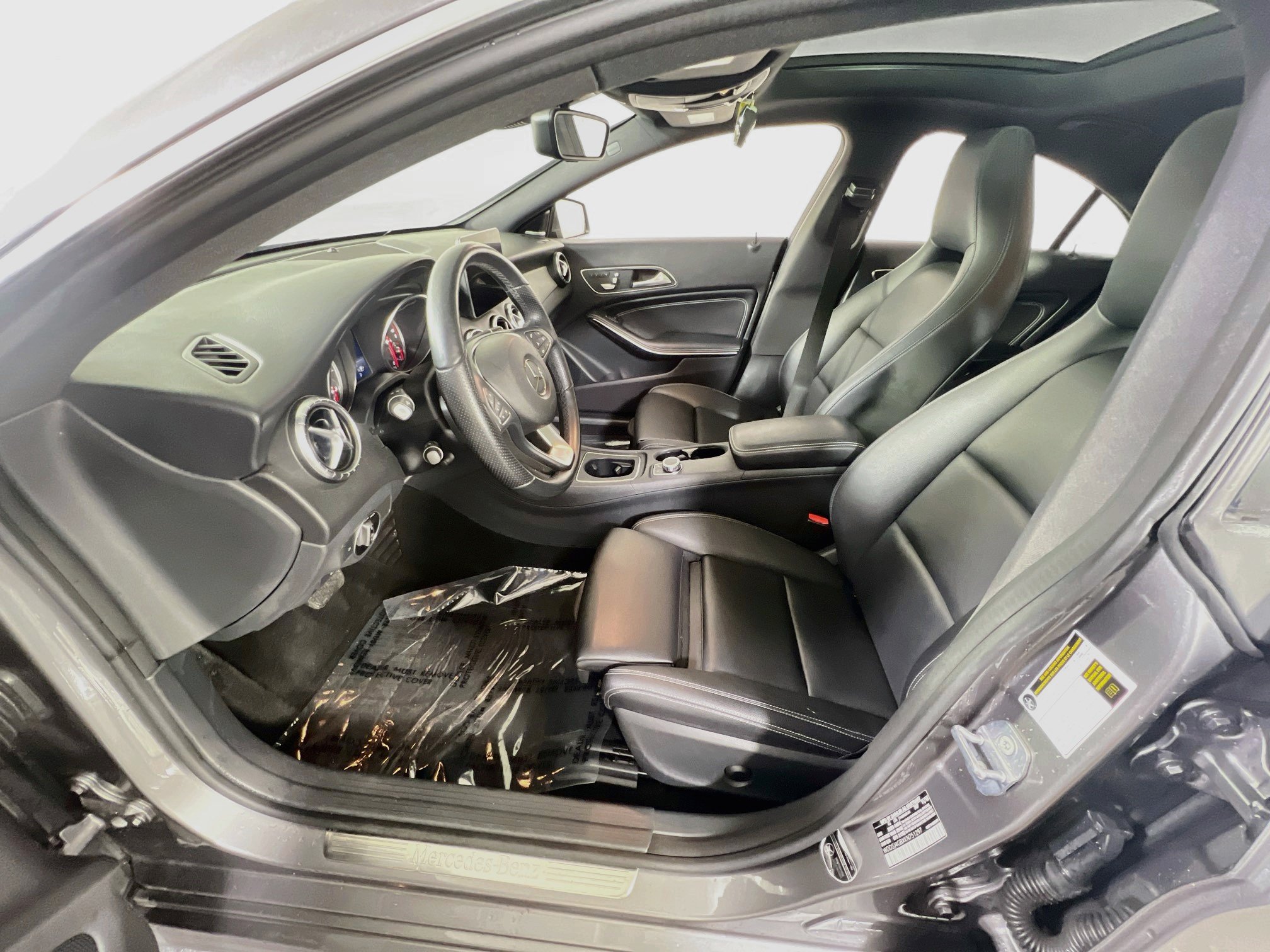 Used 2019 Mercedes-Benz CLA 250 4MATIC image 19