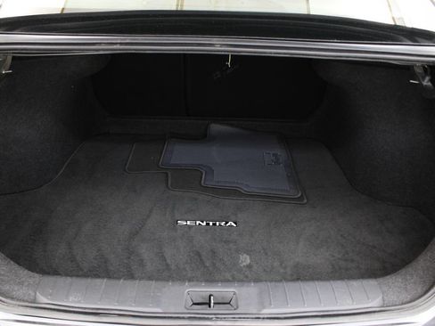 Used 2025 Nissan Sentra S FWD image 27