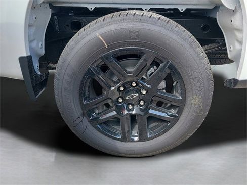 New 2026 Chevrolet Silverado 1500 Custom image 9