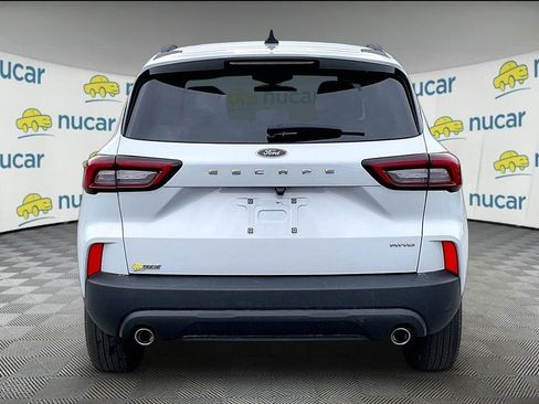 Used 2025 Ford Escape ST-Line Select AWD/4WD image 5