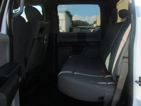 Used 2019 Ford F250 XL w/ Power Equipment Group AWD/4WD image 11