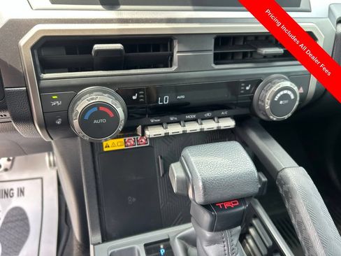 Used 2025 Toyota 4Runner TRD Sport AWD/4WD image 13