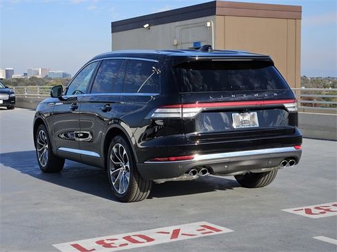 New 2026 Lincoln Aviator Reserve image 5