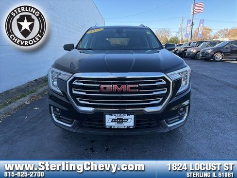 Used 2023 GMC Terrain SLT image 8