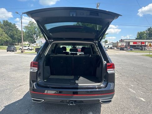 Used 2026 Volkswagen Atlas SE FWD image 8