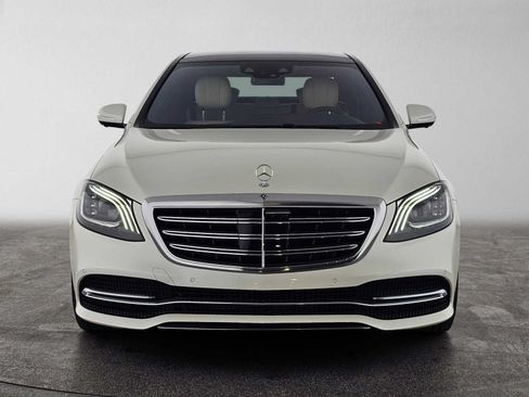 Used 2018 Mercedes-Benz S 560 Sedan image 8