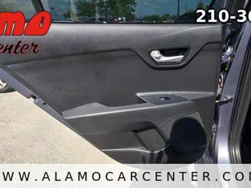 Used 2020 Kia Rio S image 29