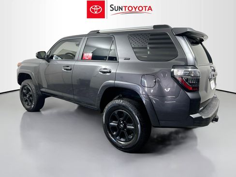 Used 2019 Toyota 4Runner SR5 image 6