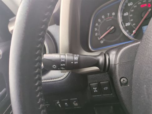 Used 2014 Toyota RAV4 Limited image 27