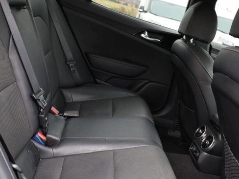 Used 2022 Kia Stinger GT-Line image 16