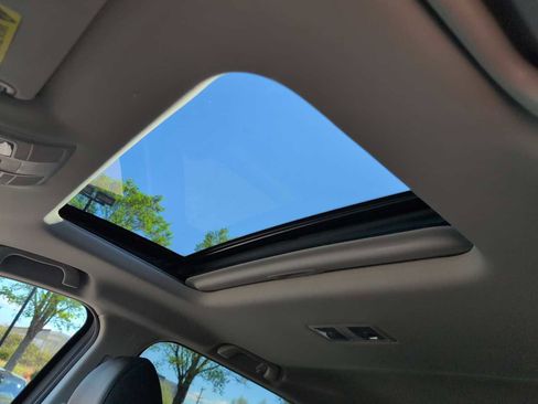 Used 2023 MAZDA CX-9 Touring Plus AWD/4WD image 19