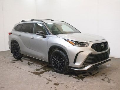 Used 2023 Toyota Highlander XSE