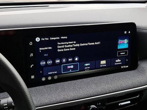 New 2026 Nissan Kicks SV image 12