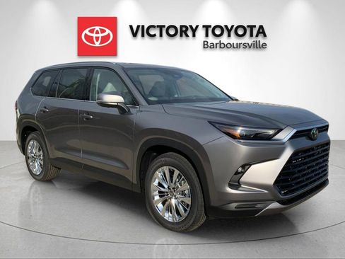 New 2026 Toyota Grand Highlander AWD image 5