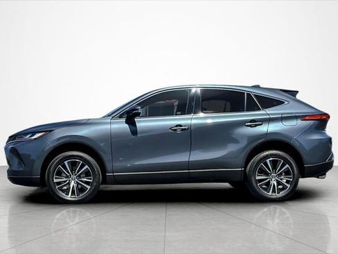 Certified 2024 Toyota Venza LE AWD/4WD image 2