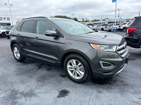Used 2016 Ford Edge SEL w/ Equipment Group 201A FWD image 4