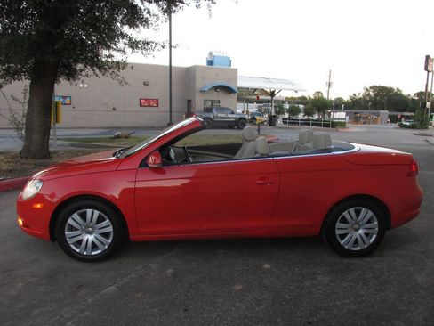 Used 2007 Volkswagen Eos 2.0T image 4