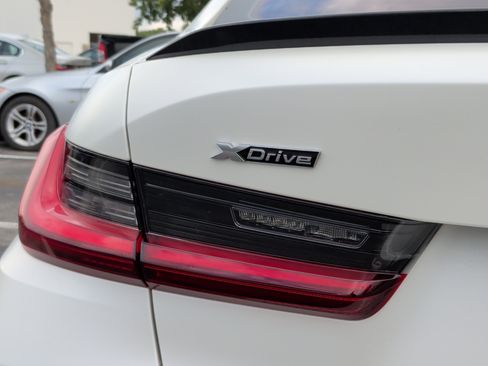Used 2023 BMW M3 Competition AWD/4WD image 12