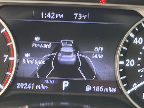 Used 2023 Nissan Rogue SV w/ SV Premium B Package AWD/4WD image 16