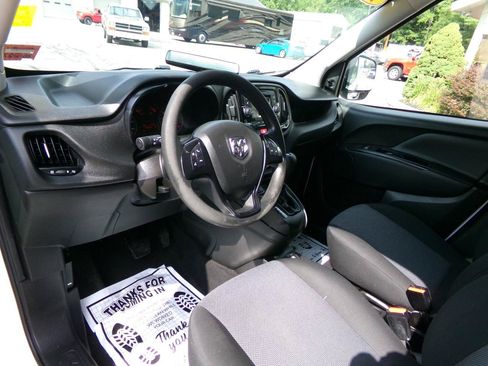 Used 2019 RAM ProMaster City Tradesman FWD image 16