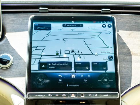 Used 2022 Mercedes-Benz EQS 450+ Sedan image 16