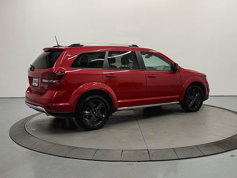 Used 2019 Dodge Journey Crossroad FWD image 8