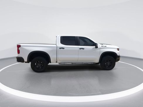 Used 2024 Chevrolet Silverado 1500 ZR2 w/ Dark Appearance Package image 9