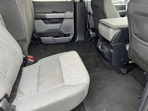 Used 2022 Ford F150 XLT w/ Trailer Tow Package image 17