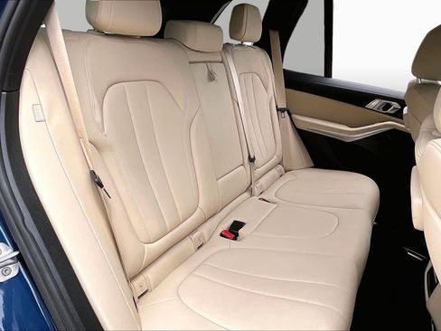 Used 2020 BMW X5 sDrive40i w/ Convenience Package RWD image 19