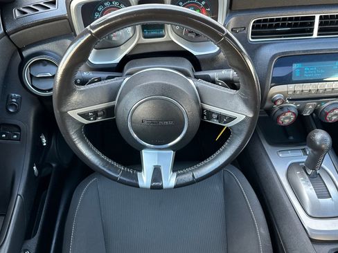 Used 2011 Chevrolet Camaro SS image 16