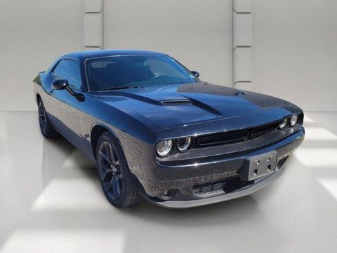 Used 2023 Dodge Challenger SXT w/ Blacktop Package RWD image 3