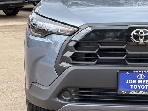 New 2026 Toyota Corolla Cross LE image 5